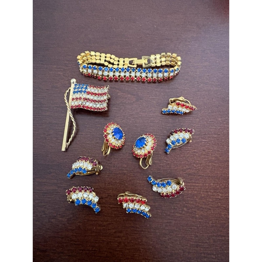 Vintage Rhinestone American Flag Color Jewelry Lot